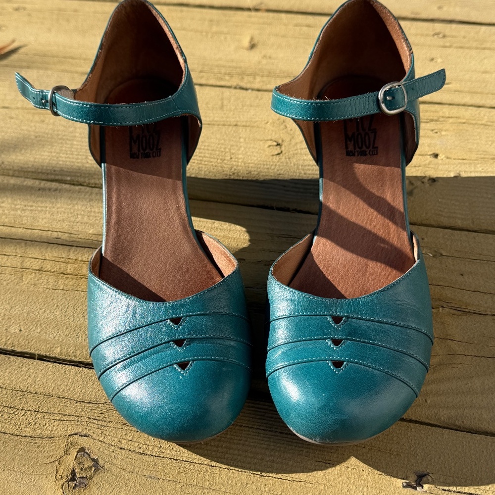 Miz Mooz Teal Ankle Strap Low Heel Round Toe Shoes